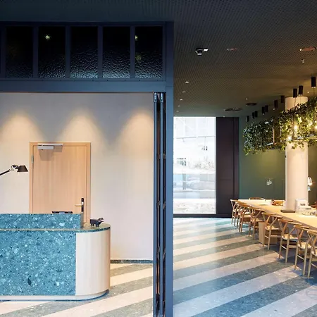 Hotel Scandic Frankfurt Hafenpark 4*