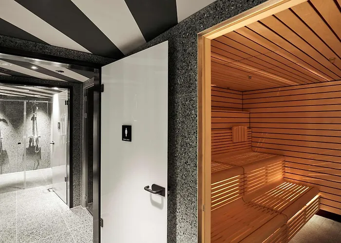 Scandic Frankfurt Hafenpark Hotel 4*