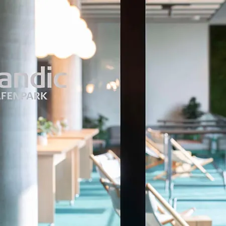 מלון Scandic Frankfurt Hafenpark