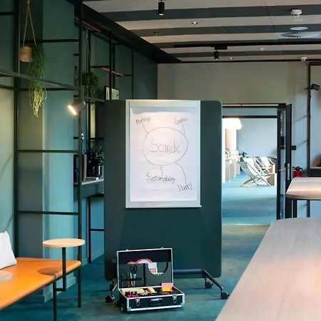 Scandic Frankfurt Hafenpark 4*