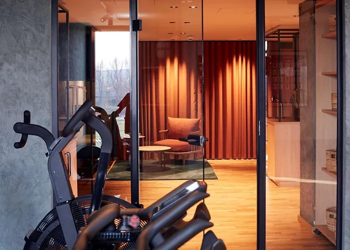 Scandic Frankfurt Hafenpark 4*